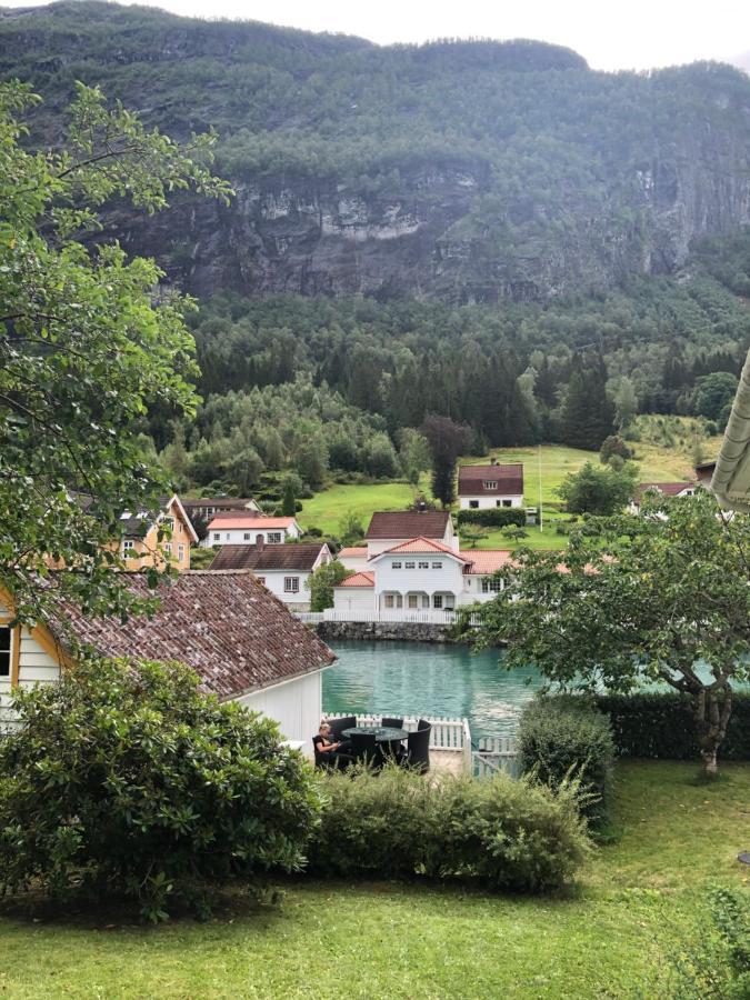 Stryn - House By The River Kültér fotó